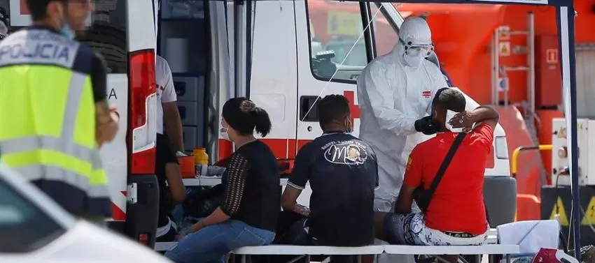 454 son los inmigrantes llegados en patera a la costa de la Región