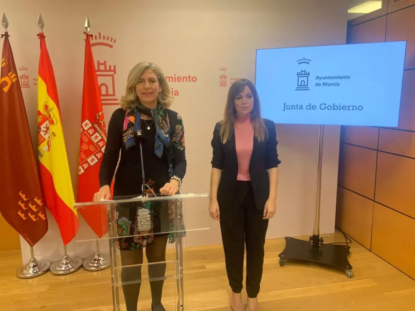 9.000 personas asipiran a una de las 41 plazas de empleo publico en el ayto de Murcia