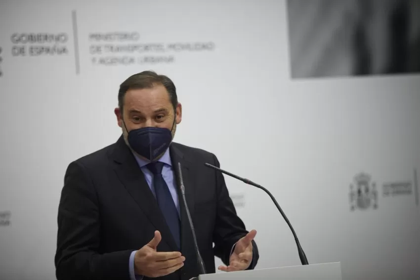 Ábalos dice que el plan con Ciudadanos solo era Murcia pero admite que "siempre se prevén reacciones en situaciones así"