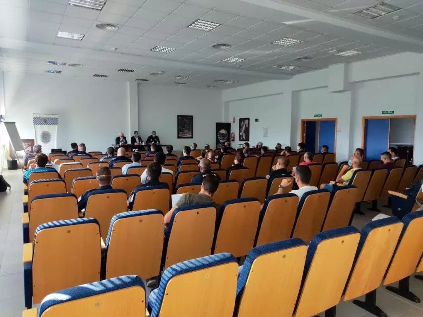 Agentes de la Policía Local de Lorca participan en una jornada formativa sobre delitos de ocupación