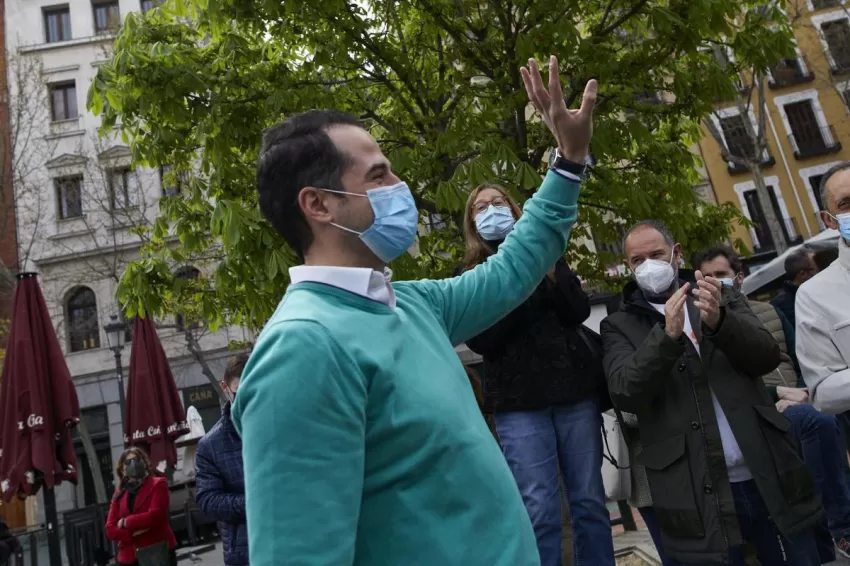 Aguado entra mañana en campaña tras dar un paso atrás hace un mes por su cese a manos de Ayuso