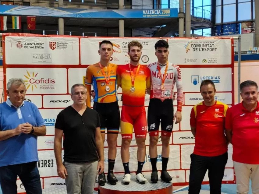 Alberto Pérez cierra el Campeonato de España de pista con dos oros y una plata