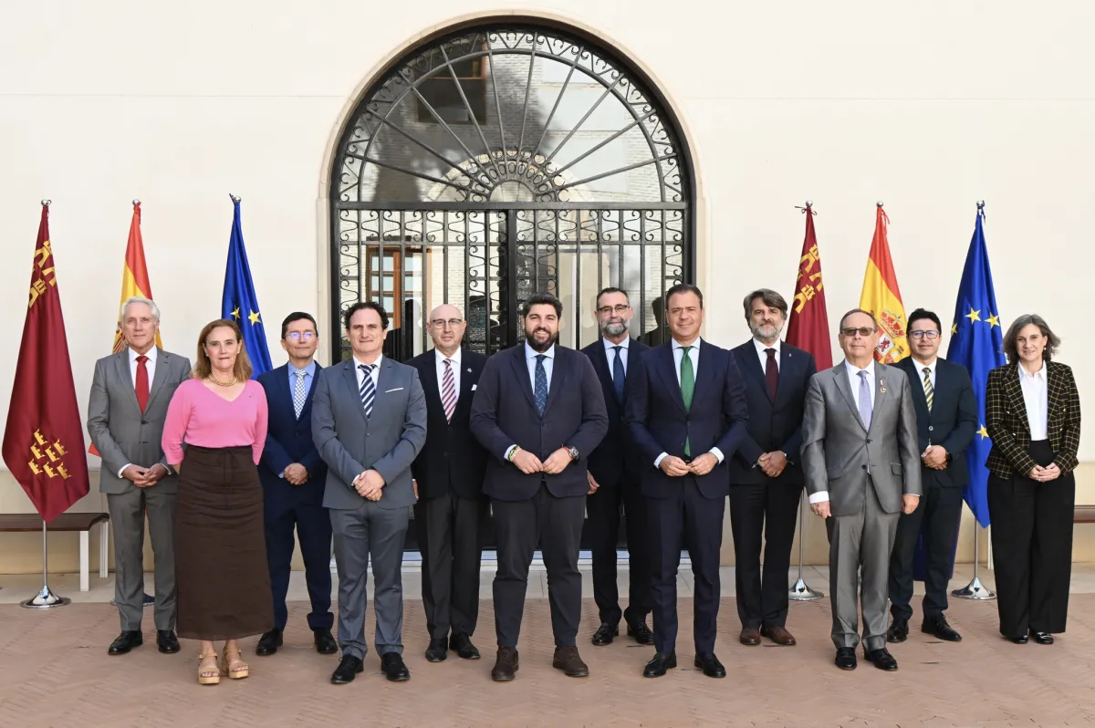 Alianza del Gobierno regional y el Cuerpo Consular para impulsar la proyección de la Comunidad en Europa y América Latina