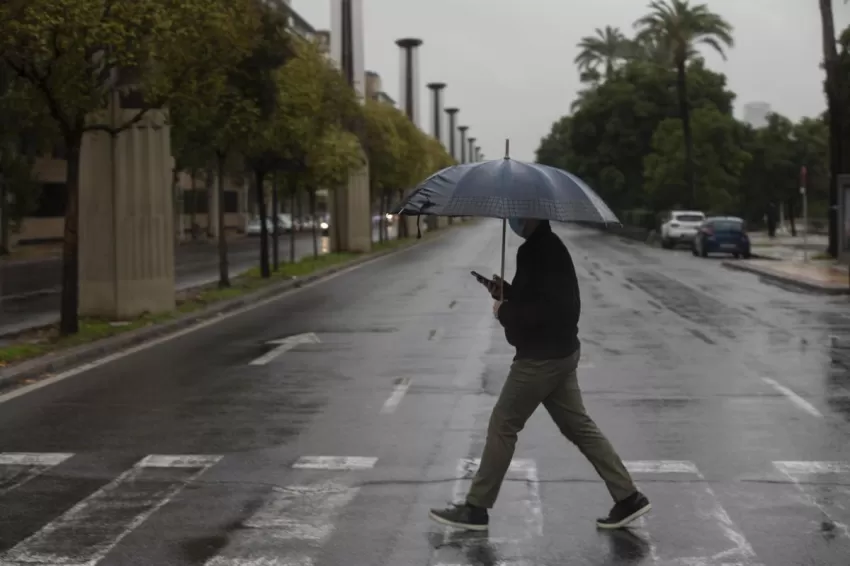 Chubascos durante la mañana y temperaturas en descenso