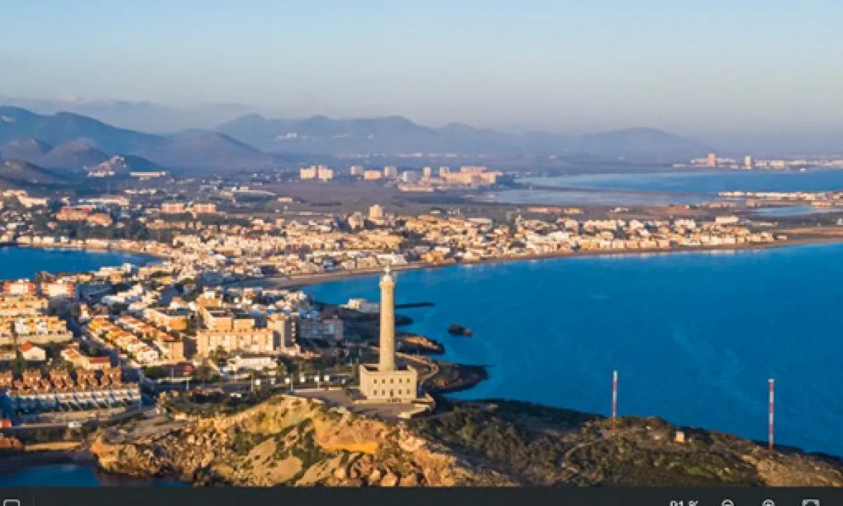 Chubascos ocasionales durante la tarde