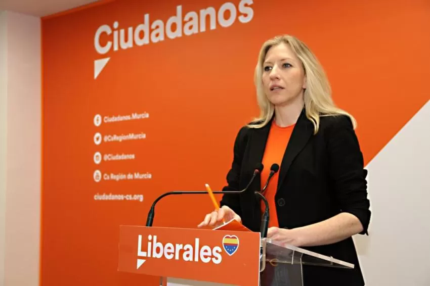 Ciudadanos insiste en que López Miras debe cesar a la consejera Isabel Franco por su nefasta gestión