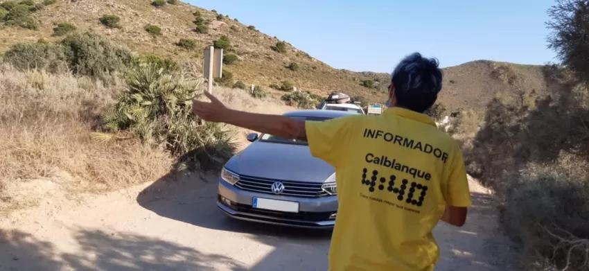 Comienza la ordenación de accesos a playas del Parque Regional de Calblanque, Monte de las Cenizas y Peña del Águila