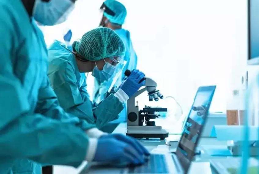 Consiguen avances prometedores en la búsqueda de una vacuna contra todos los coronavirus
