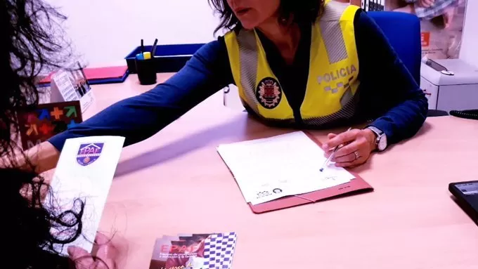 Detenidos los dos miembros de una pareja por agredirse mutuamente en Santiago el Mayor