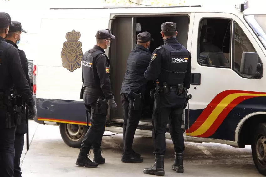 Detienen de nuevo al hombre arrestado en noviembre por robar con el 'mataleón' a ancianas en Madrid