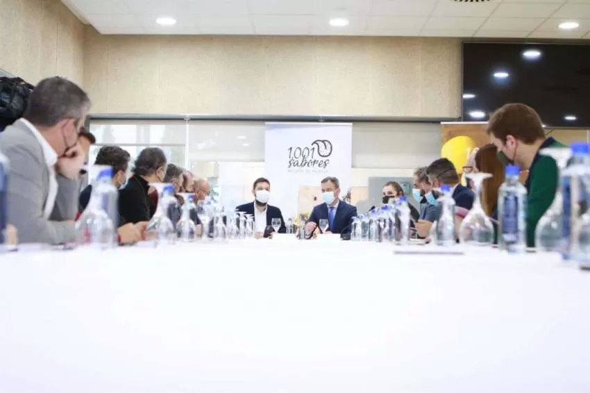 Diez jóvenes murcianos reciben las becas 'Gastroestrellas' para formarse en restaurantes con estrella Michelín