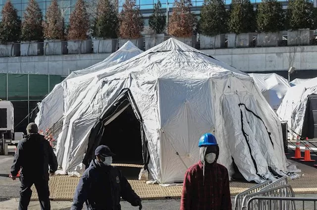 EEUU marca récord de contagios por coronavirus con 18.000 casos más