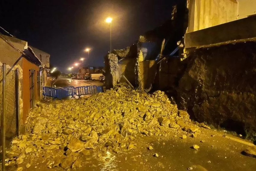 El '1-1-2' gestiona casi medio centenar de asuntos relacionados con lluvias, nieve y viento en las últimas 14 horas