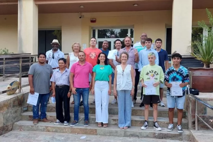 El 66,7% de alumnos del curso de Operaciones Auxiliares de instalaciones electrotécnicas de la ADLE son contratados