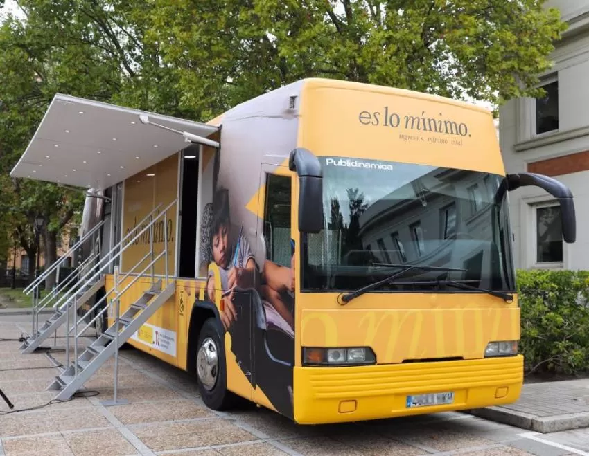 El autobús del IMV viaja la próxima semana a Murcia y Lorca en busca de nuevos beneficiarios
