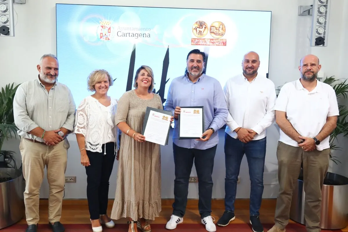 El Ayuntamiento de Cartagena mantendrá el campamento en su ubicación de la Rambla si los festeros escogen quedarse