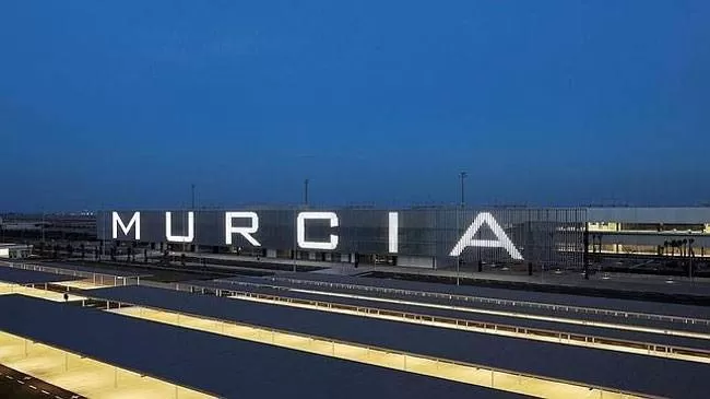 El Ayuntamiento de Murcia brinda a las empresas de más de un millón de metros cuadrados al lado del aeropuerto