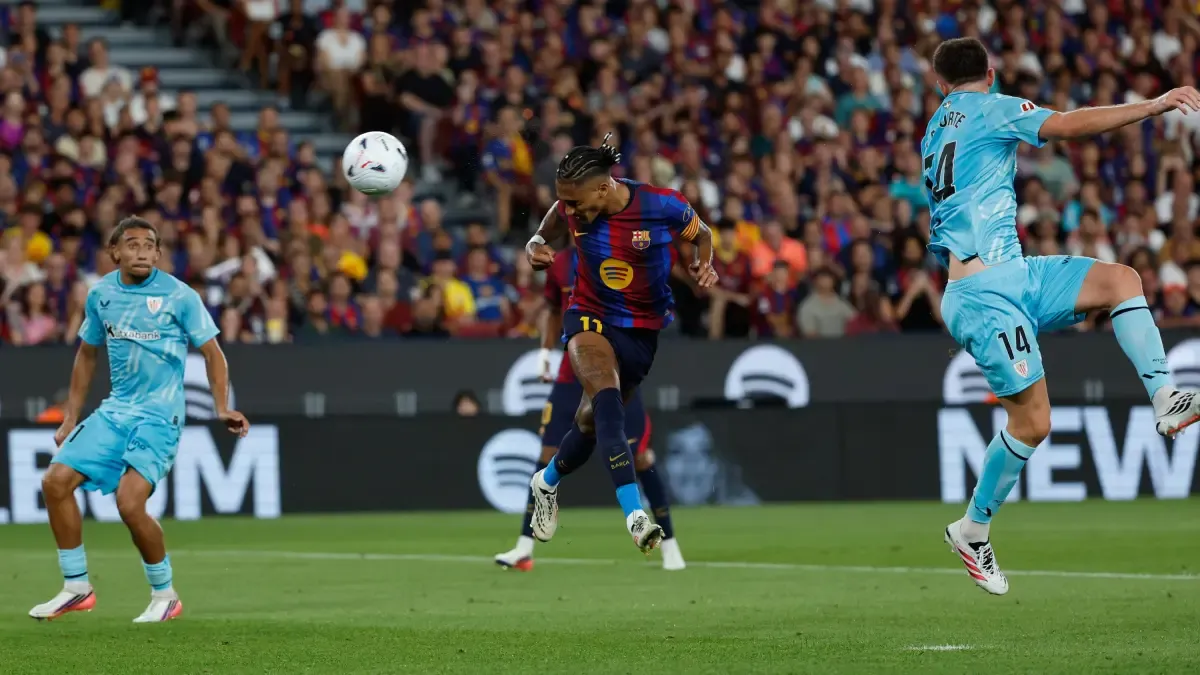 El Barcelona brilla en su debut liguero pese a la falta de un delantero centro definido