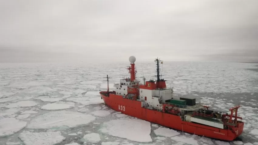 El BIO Hespérides sigue atracado en Argentina con 29 positivos por Covid a bordo