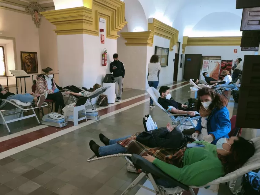 El Centro Regional de Hemodonación atendió el pasado año a más de 57.000 donantes