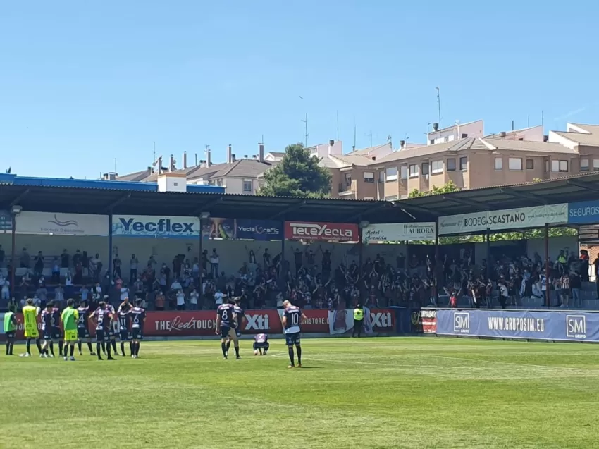 El descenso del Yeclano Deportivo