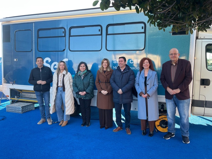 El SEF lanza unidad móvil en Murcia para atender a 16.684 desempleados sin oficina