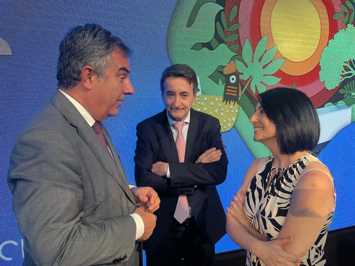 El Gobierno regional apuesta por una ley de industria descentralizada, colaborativa y que simplifique trámites administrativos