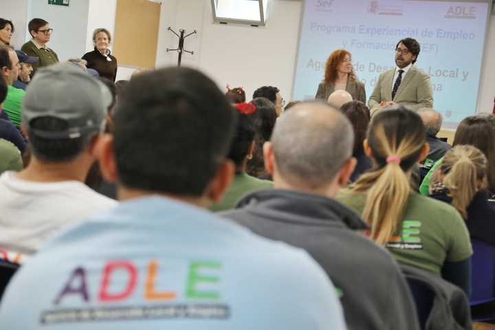 El Gobierno regional destina casi 3 millones para crear 102 empleos en Cartagena