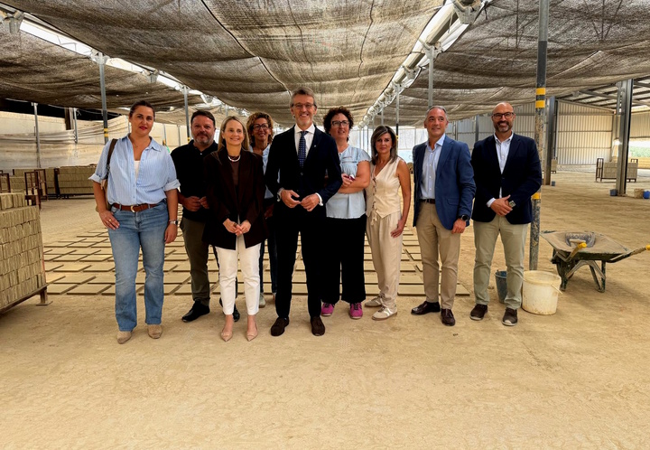 El Gobierno regional invertirá 50.000 euros para apoyar el desarrollo del sector artesanal en Murcia.