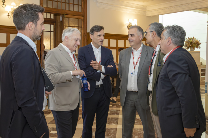 El Gobierno regional presenta el modelo propio de vivienda asequible de la Región de Murcia en la Universidad Internacional Menéndez Pelayo