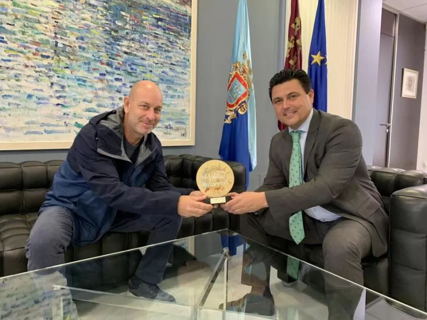 El mejor helado artesano de turrón de España está en Santiago de la Ribera