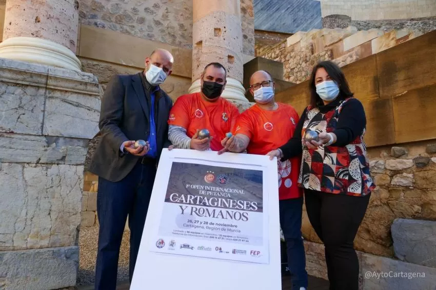 El Open de Petanca lleva este fin de semana casi un centenar de equipos a Cartagena