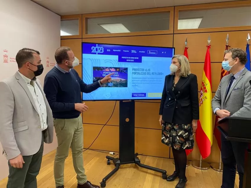 El PP de Murcia abre a la participación el proyecto 'Las Fortalezas del Rey Lobo'