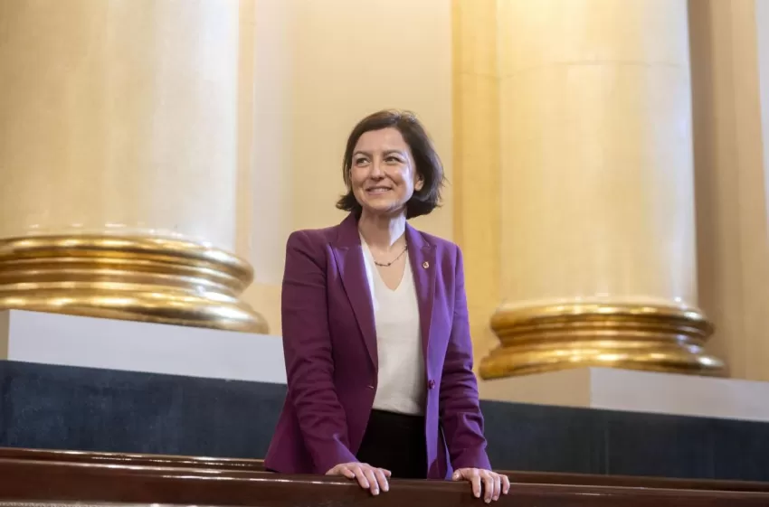 El PSOE, sin "intención" de cambiar su negativa a que las Cortes investiguen a Casa Real: El control es al Ejecutivo