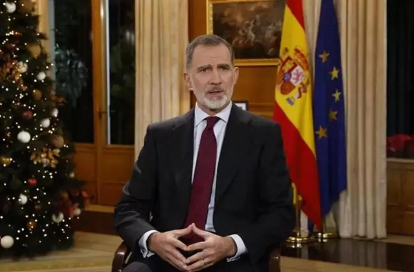 El Rey apela a la responsabilidad de todos para evitar el riesgo de deterioro de las instituciones y la convivencia