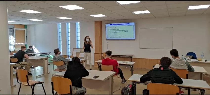 El SEF oferta 268 cursos en octubre para formar a 3.900 desempleados y ocupados