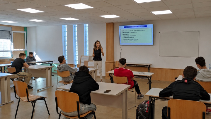 El SEF oferta en julio más de 130 cursos gratuitos con cerca de 3.000 plazas para personas desempleadas y ocupadas