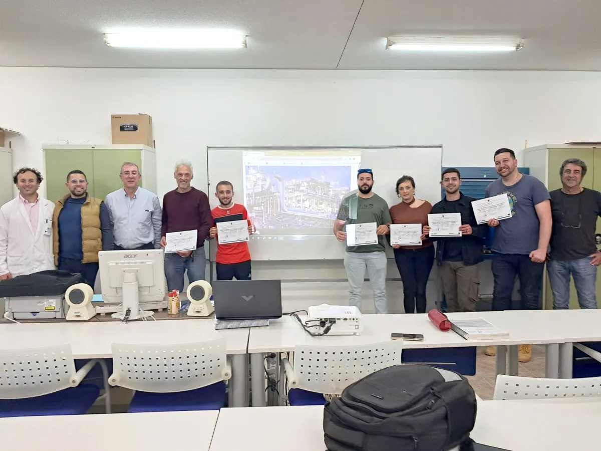 El SEF ya ha formado a 23 expertos en mantenimiento de plataformas petrolíferas y paradas de plantas industriales