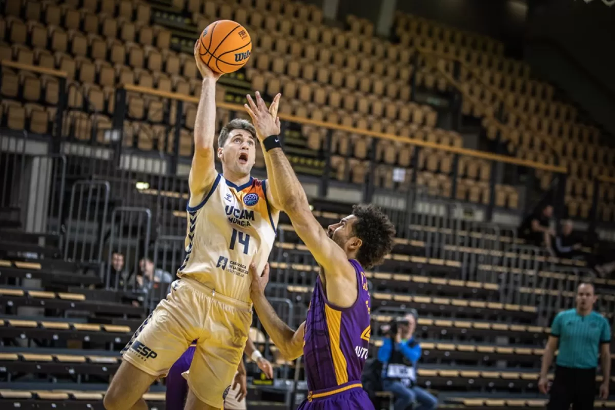 El UCAM Murcia pasa a cuartos de la Basketball Champions League