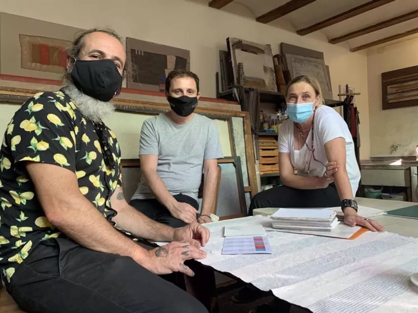 El valenciano afincado en Murcia José Miguel Vilar-Bou ofrece un recital este lunes en el Café El Sur