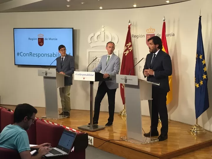 Empleo completará las prestaciones por ERTE que no lleguen al salario mínimo de 950 euros