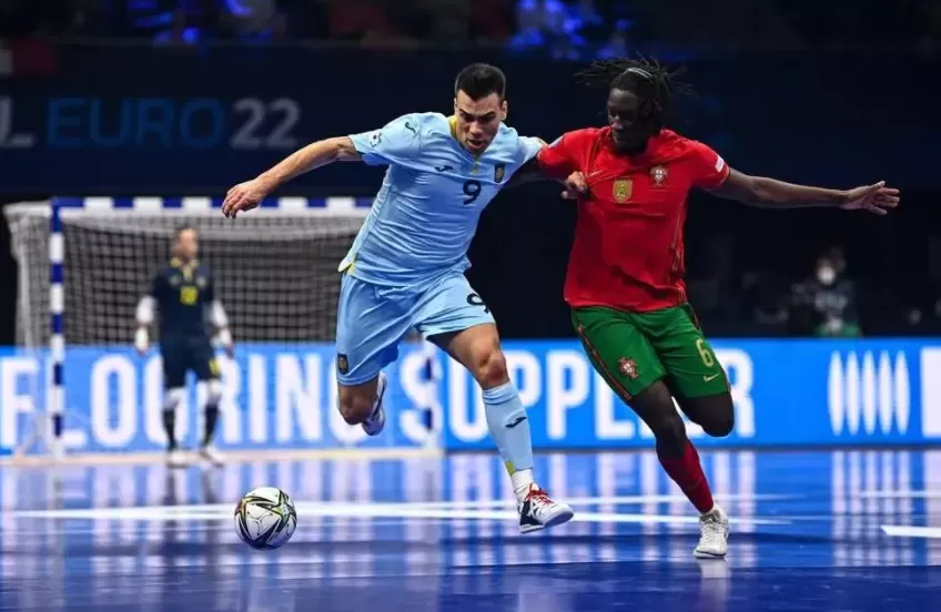 España sufre un nuevo mazazo ante Portugal