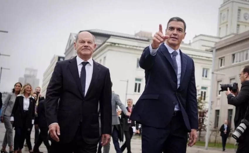 España y Alemania acuerdan fortalecer las capacidades europeas en defensa aunque no mencionan el escudo antimisiles