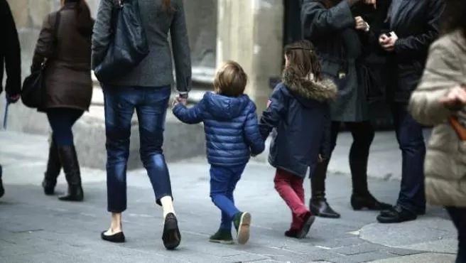 Alejan a un padre de su hija por falta de cuidados