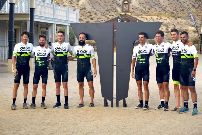 Gesa Sports consigue dos podios de la Titan Desert Almería 2022