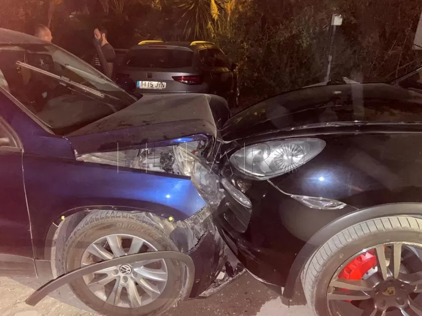 Heridos dos guardias civiles tras ser embestidos por un vehículo