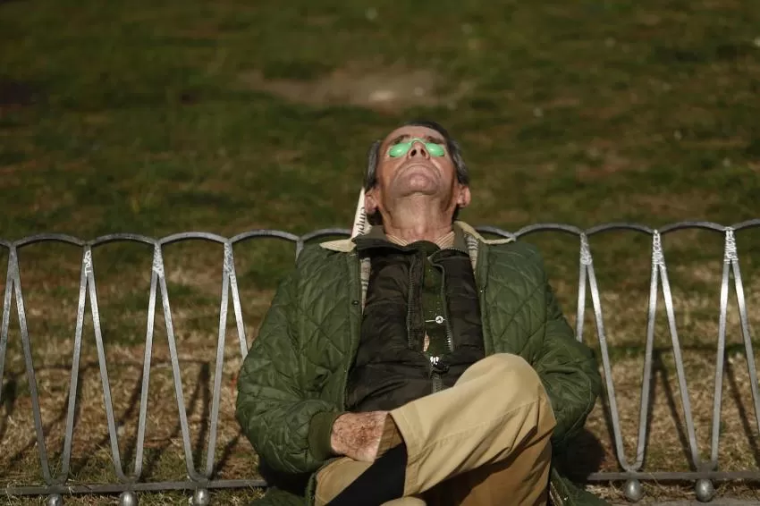 Hallan más pruebas de que la vitamina D podría proteger contra la enfermedad grave de la COVID-19