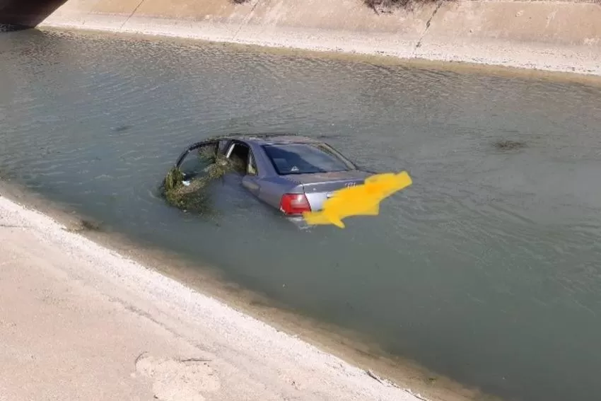 Heridas cuatro personas al caer el coche que ocupaban al canal del Mirador de San Cayetano