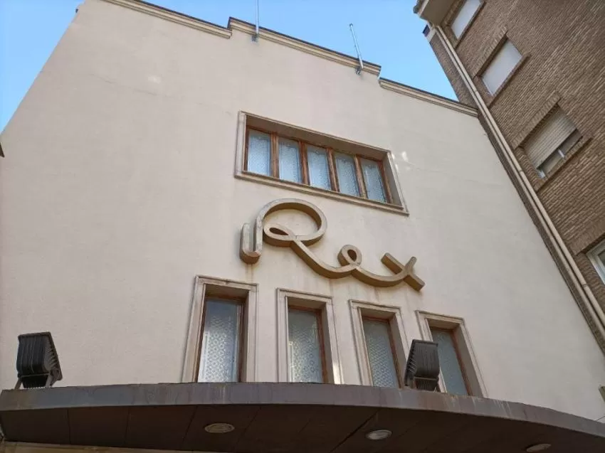 Huermur descubre que el Ayuntamiento de Murcia dispone de un proyecto para la transformación del cine Rex