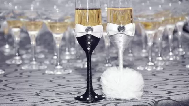 Ideas para la decoración creativa de copas de cristal